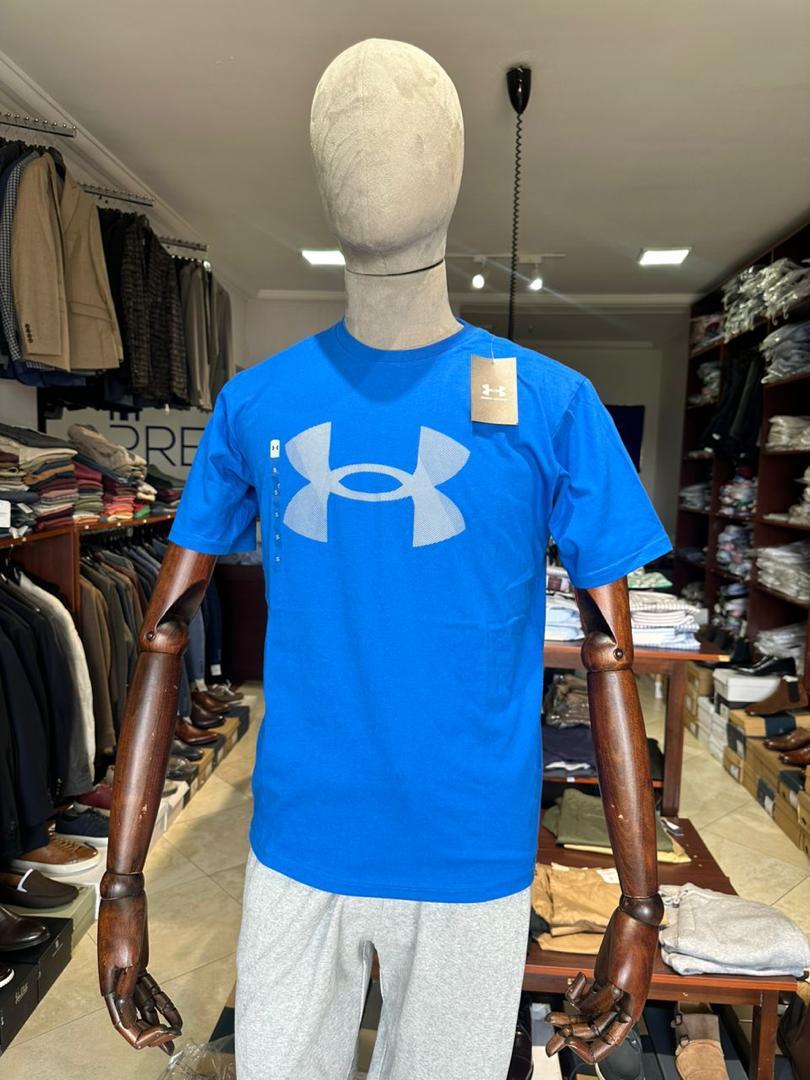 UNDER ARMOUR TEE