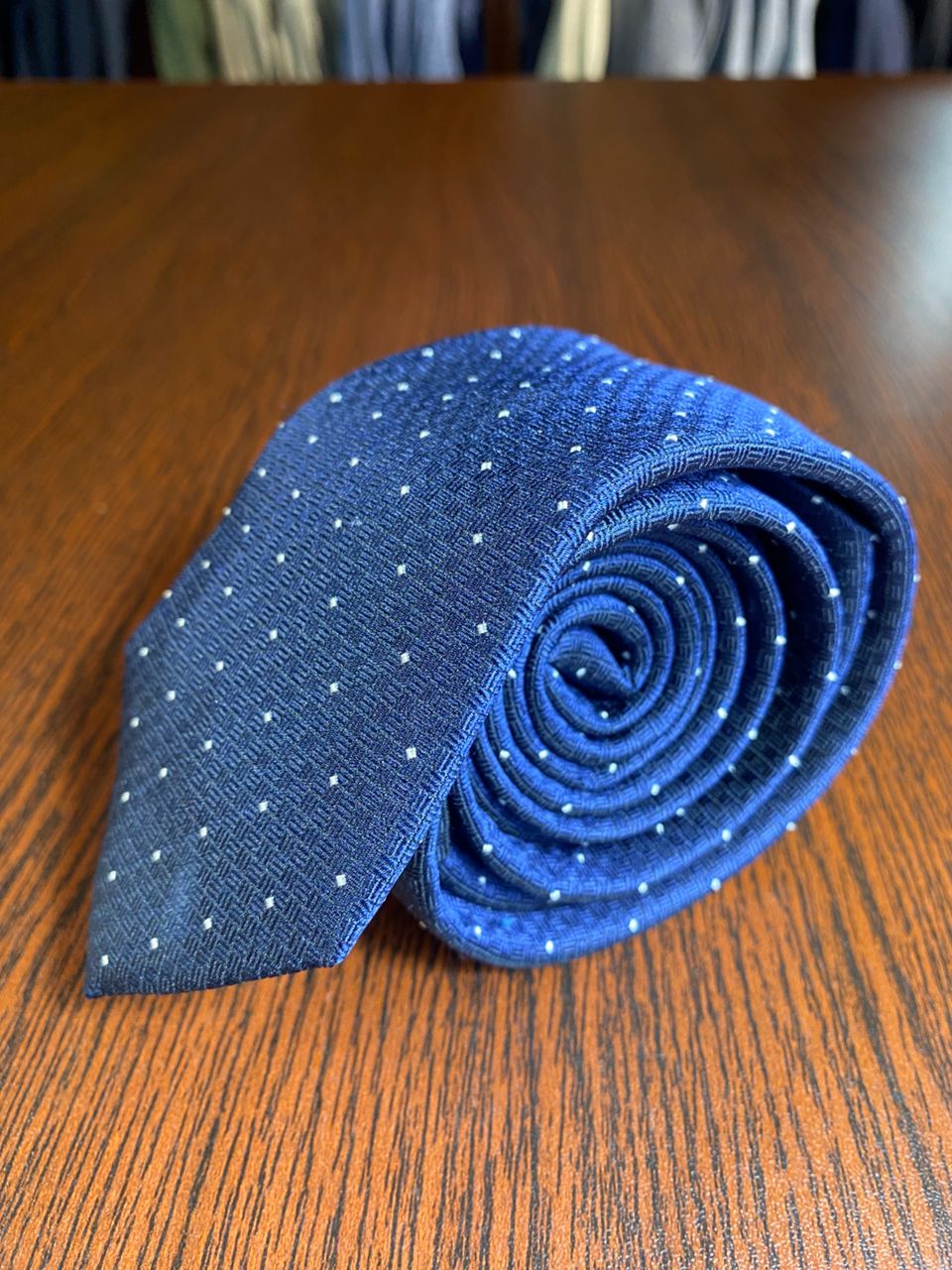 hawes & Curtis Tie