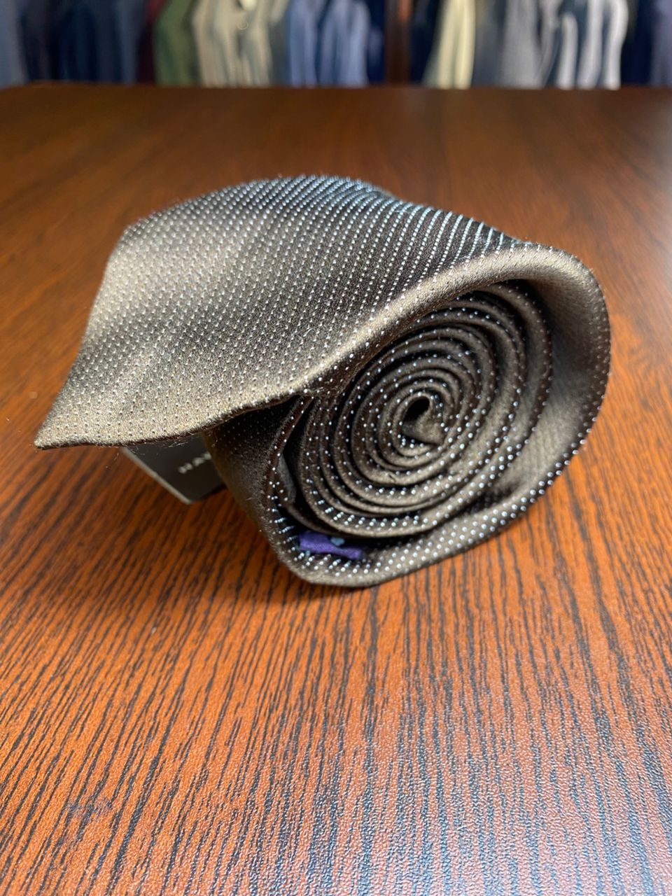 Hawes and Curtis Tie