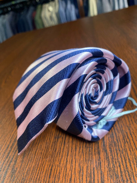 Hawes and Curtis Tie